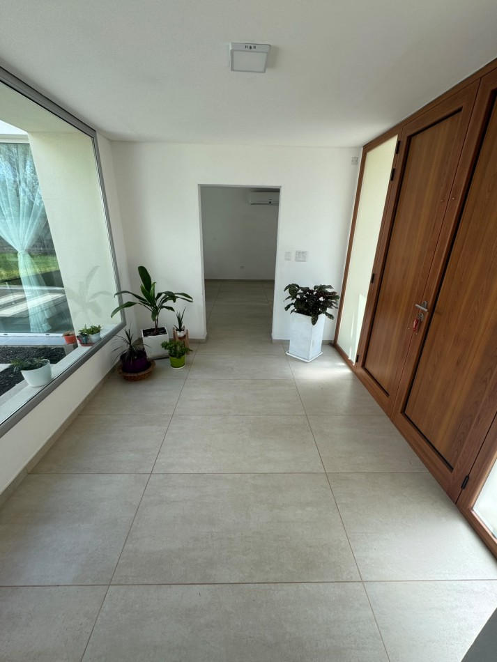 Vendo Casa z/ Acceso Norte (YPF)