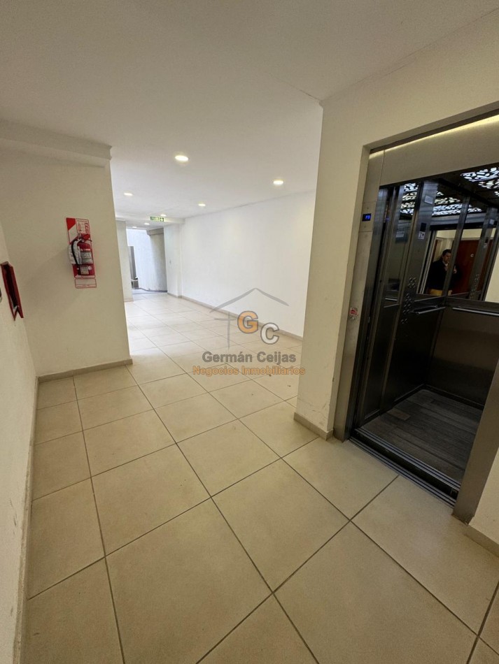 VENDO DEPARTAMENO UN DORMITORIO CENTRICO